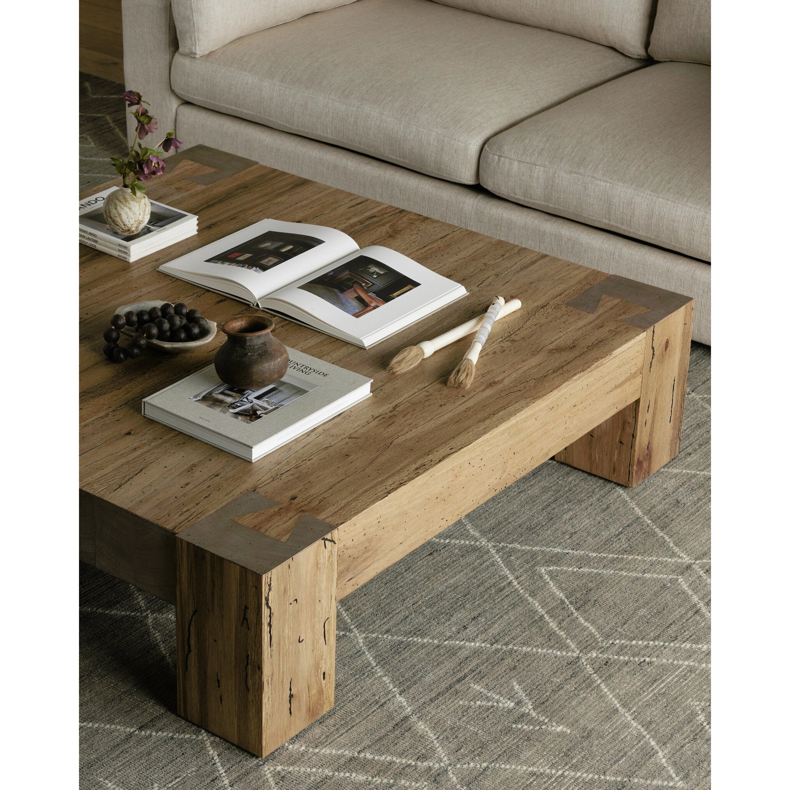 Abaso Coffee Table
