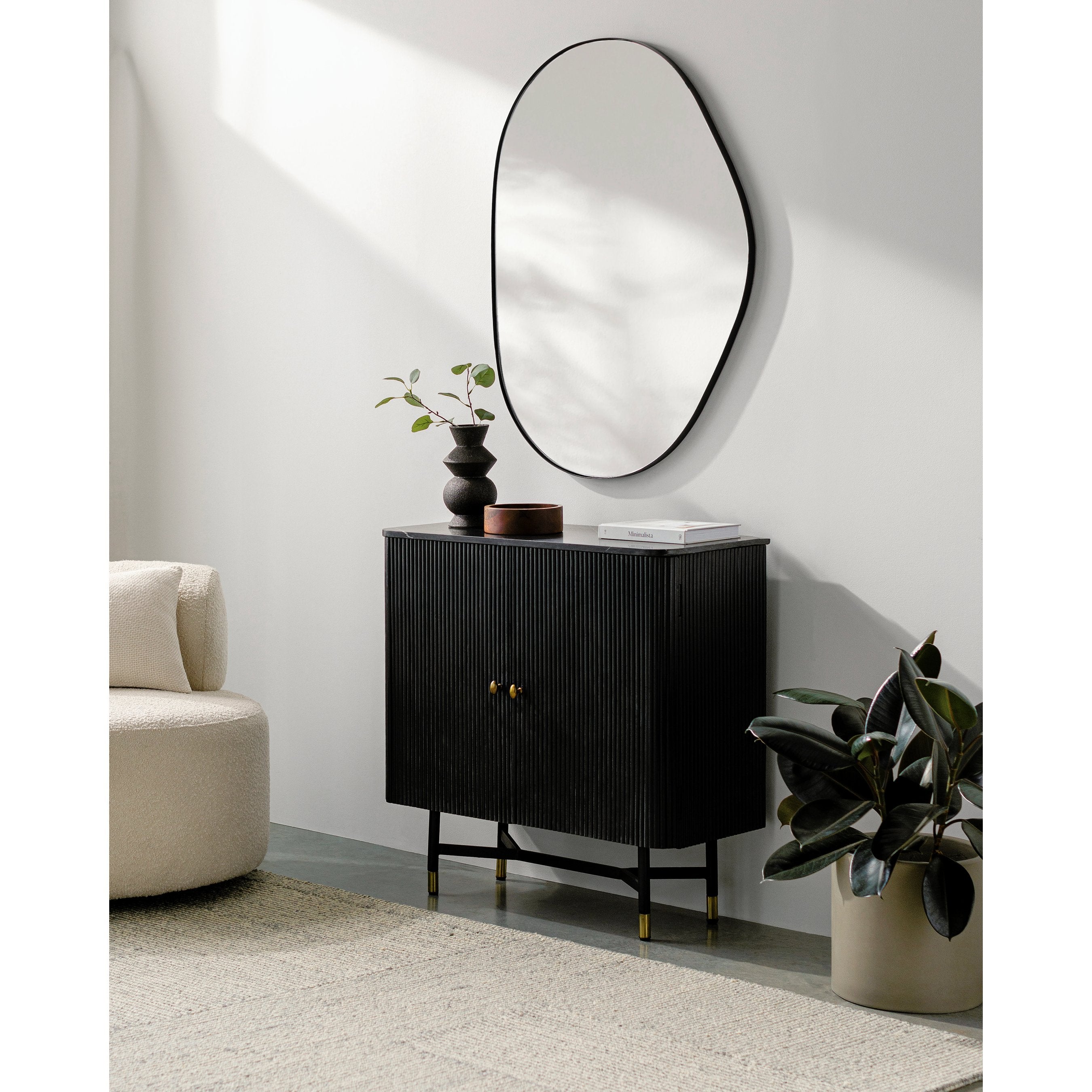 Aamnah Mirror - 32887