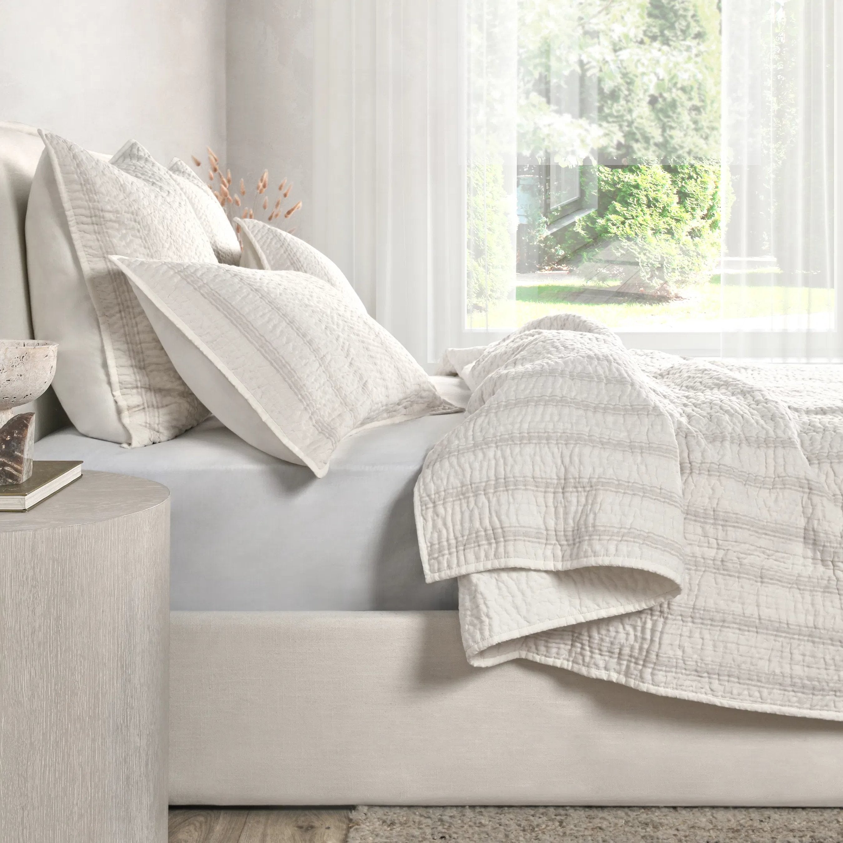 Abraham Cotton Linen Eggshell Beige Quilt