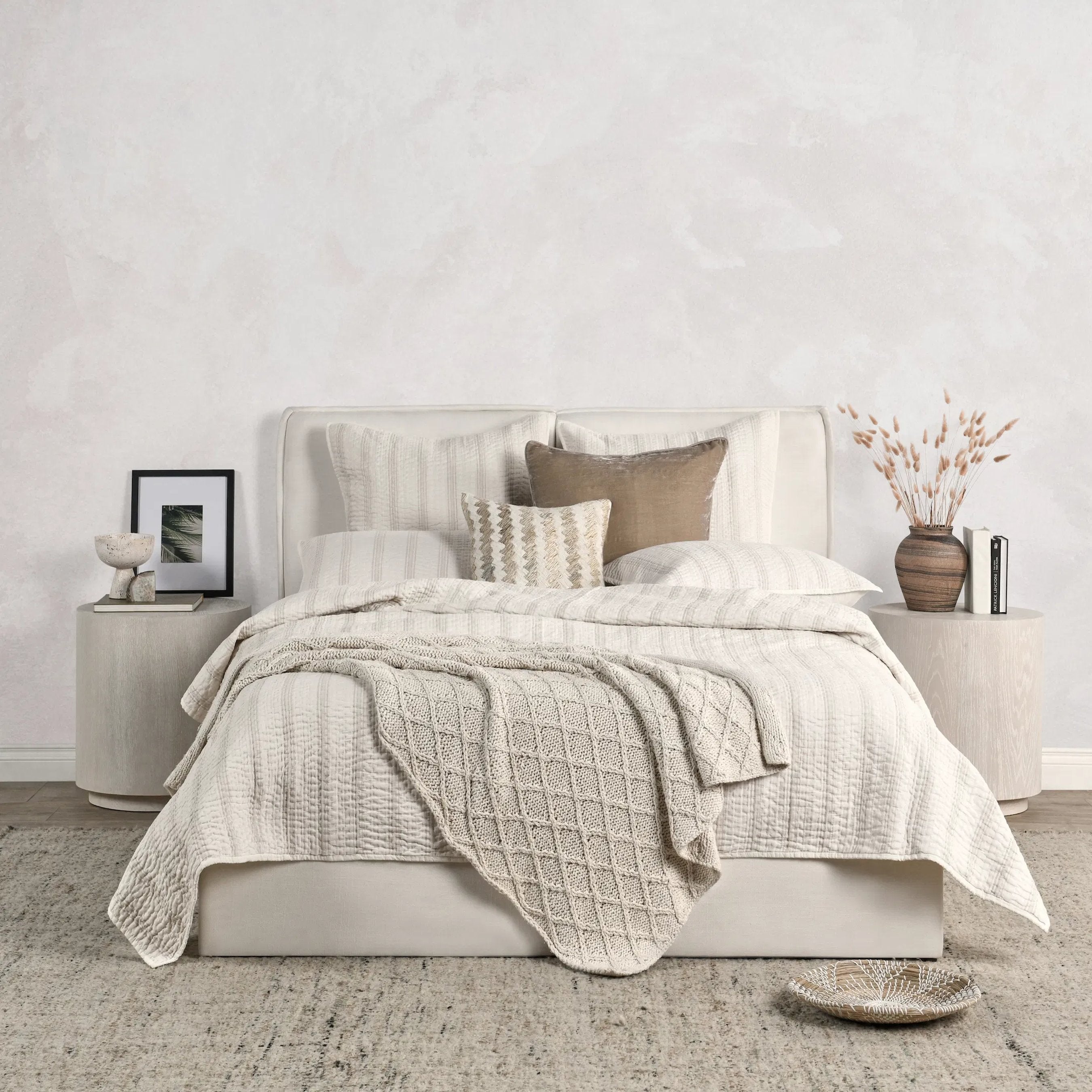 Abraham Cotton Linen Eggshell Beige Quilt